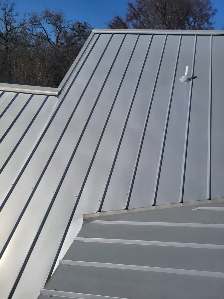 Slide of  Craven Roofing & Construction