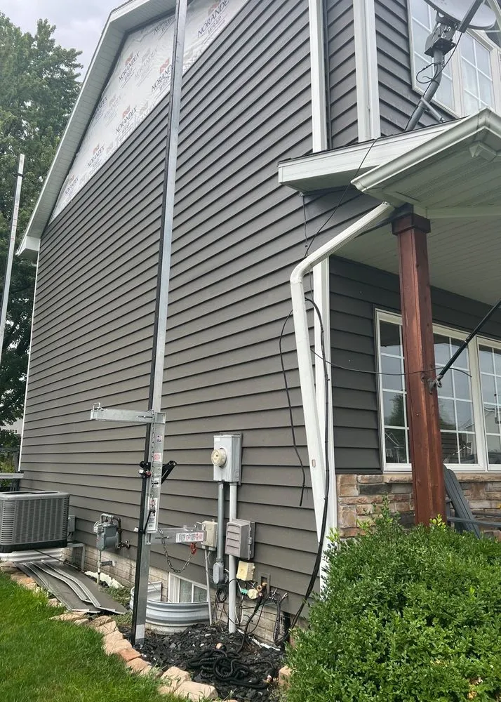 Slide of 1-800-HANSONS