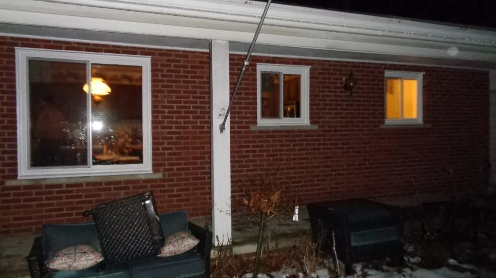 Slide of 1-800-HANSONS