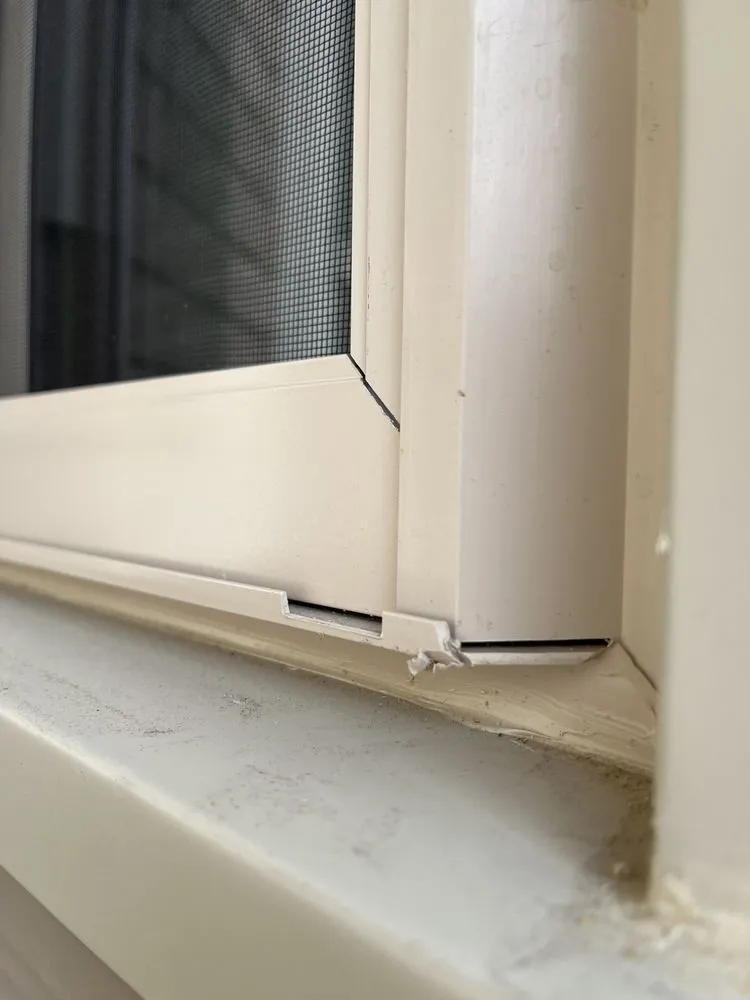 Slide of 1-800-HANSONS