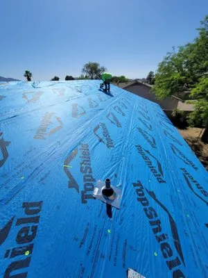 1 By 1 Roof & Solar Logo