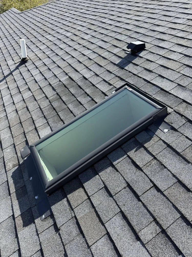 Slide of 1 Oak Exterior