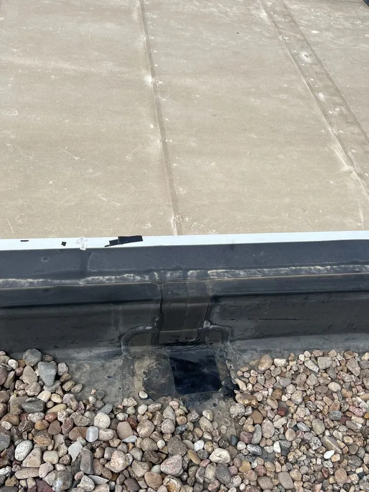 Slide of 1 Oak Exterior