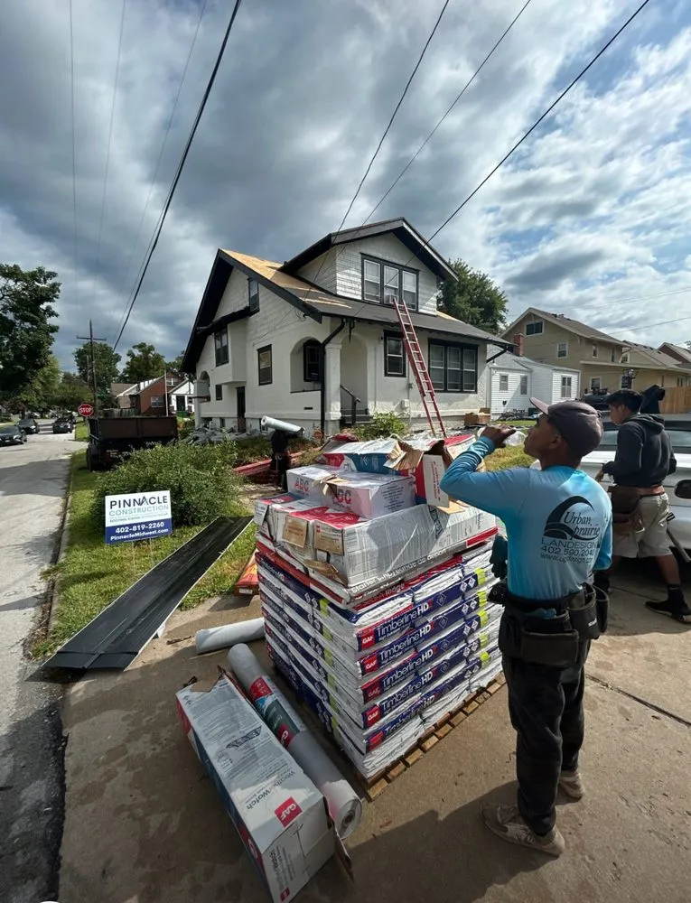 Slide of 1 Oak Exterior