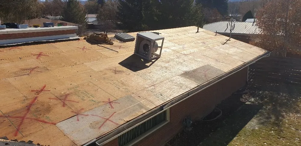 Slide of 1 Valley 2 Peaks