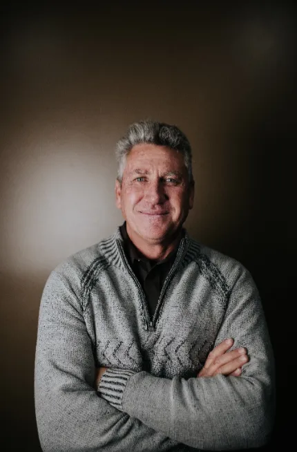 Slide of 10 Men Roofing