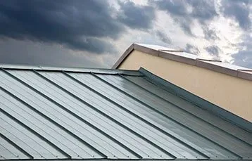 Slide of 10 Men Roofing