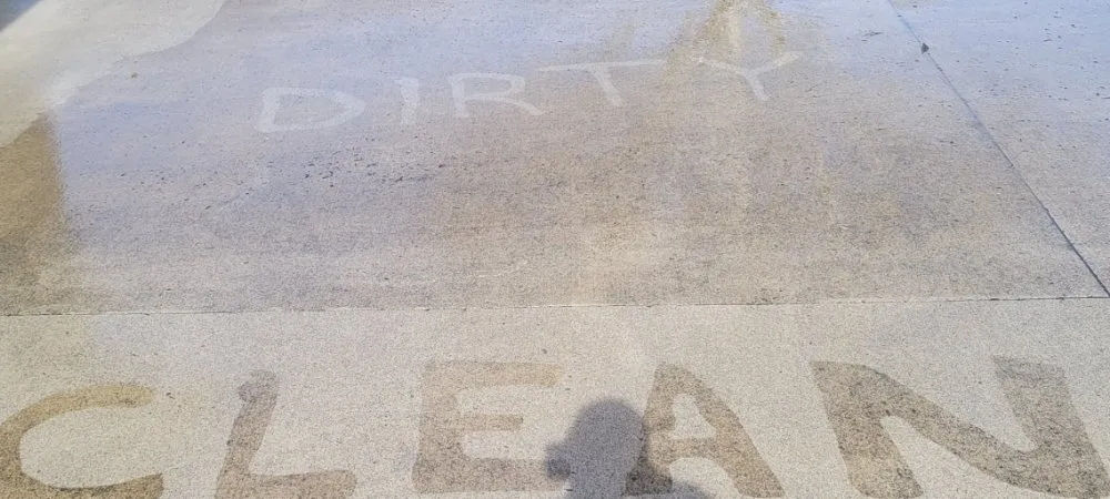 Slide of 101 Roof Cleaning