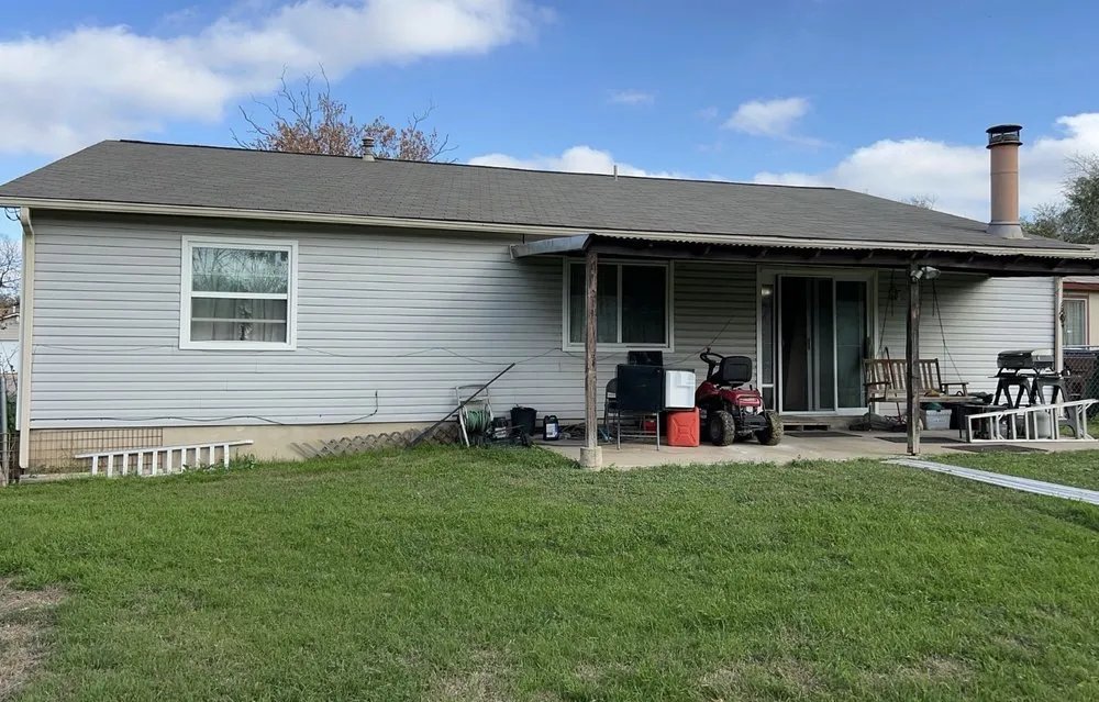 Slide of 1017 Construction