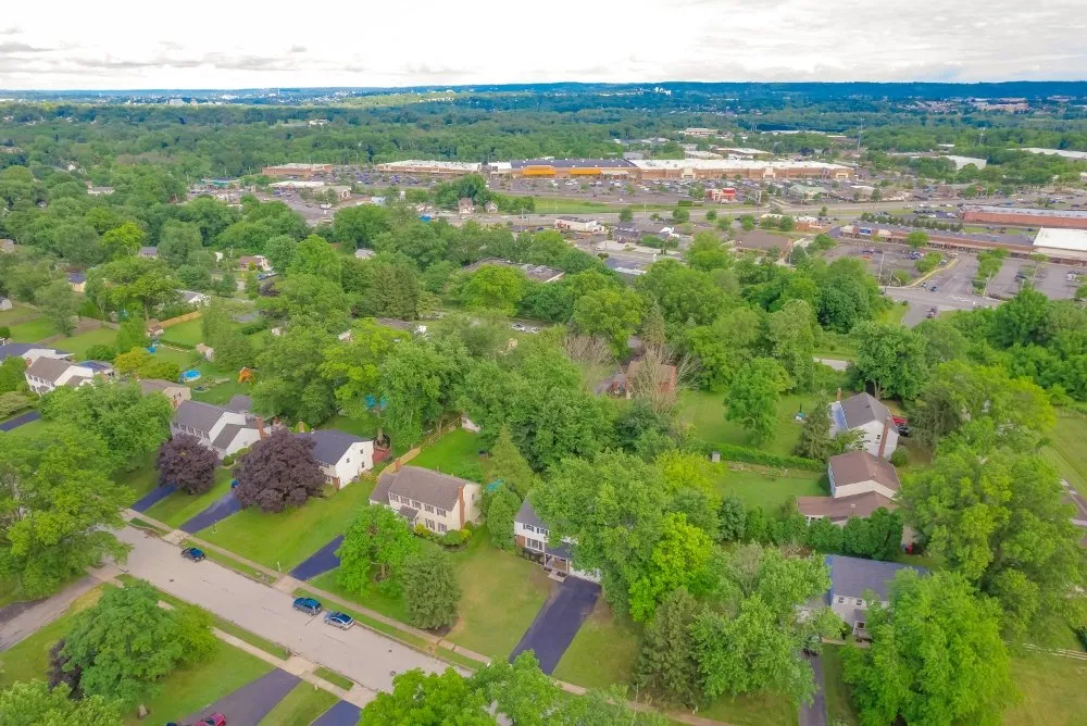 Slide of 10th Avenue Real Estate