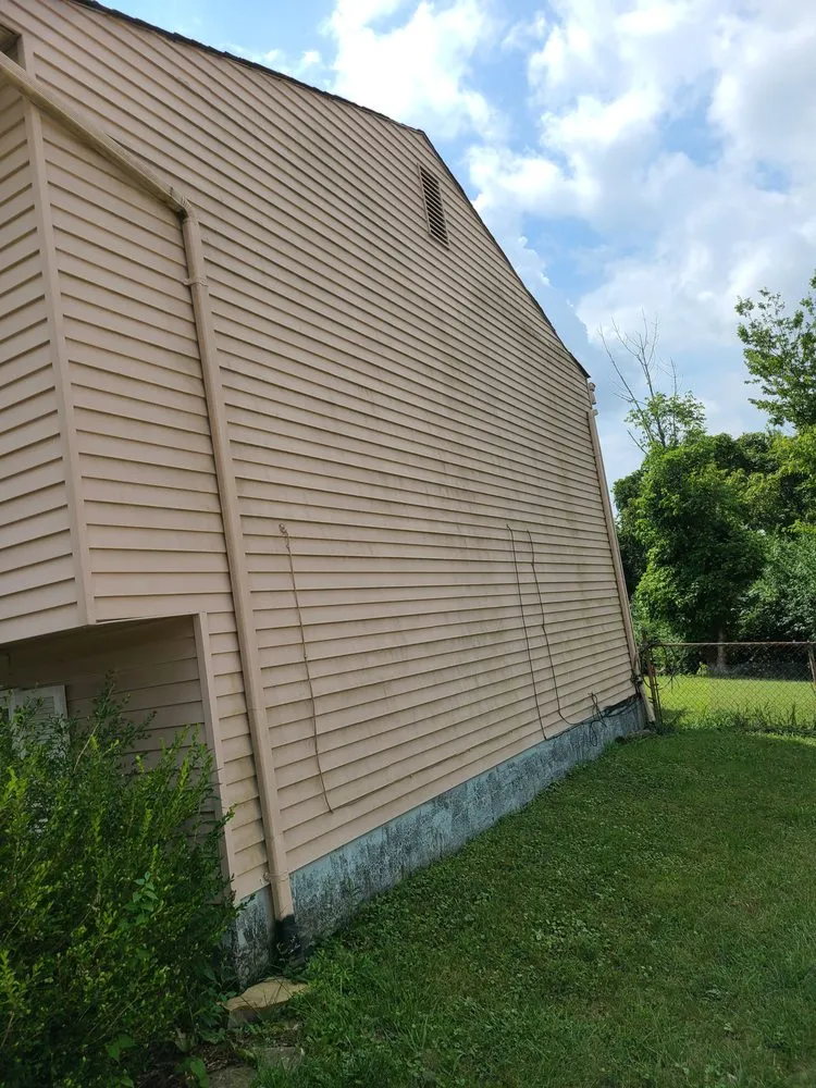 Slide of 123 Exteriors