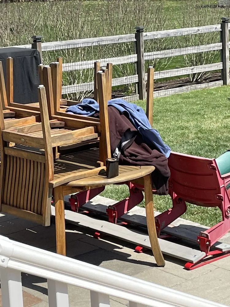 Slide of 123 Exteriors