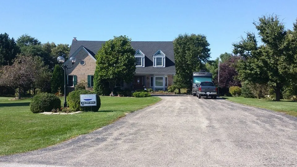 Slide of 123 Exteriors