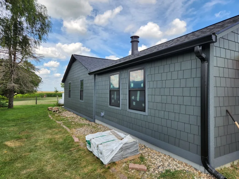 Expert metal roofing installation in Sullivan Township, IL - 1600 Contracting