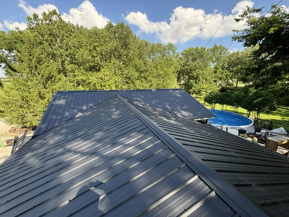 Professional roof installation for homes in Sullivan Township, IL by 1600 Contracting