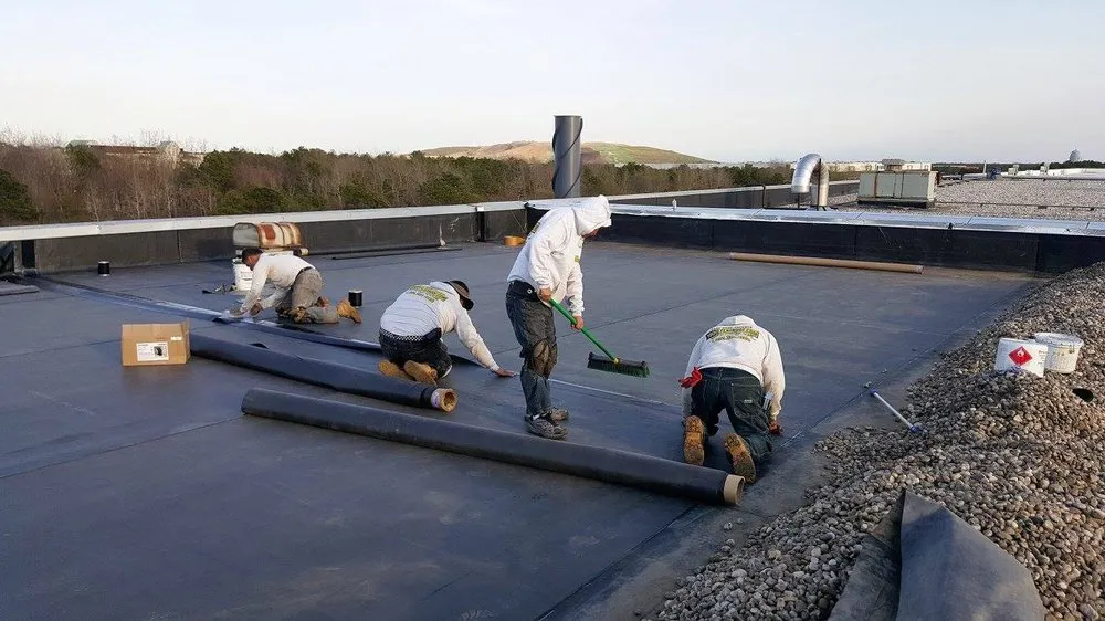 Slide of 1800Flatroof.com