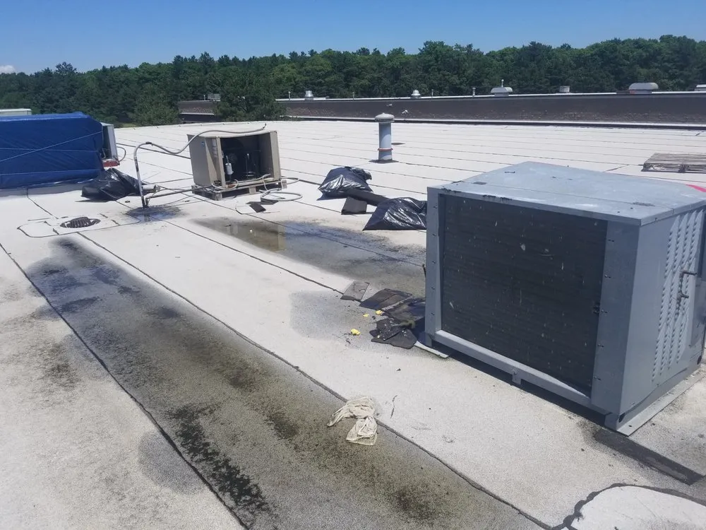 Slide of 1800Flatroof.com