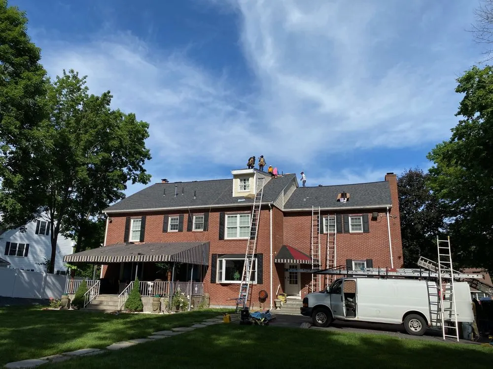 Slide of 1907 Builders