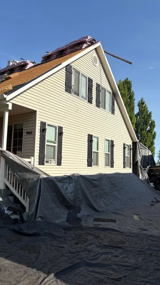 Slide of 1Solar Roofing