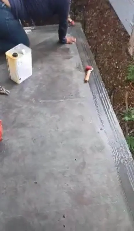 Slide of 1st Choice Roofers & Renovations