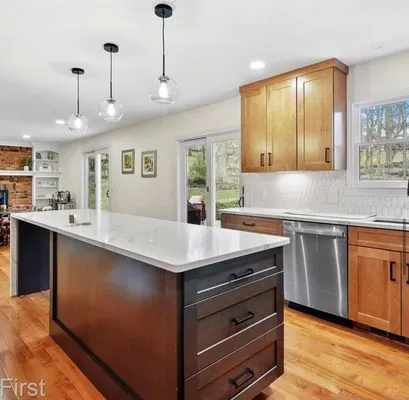 1st Class Construction & Renovations