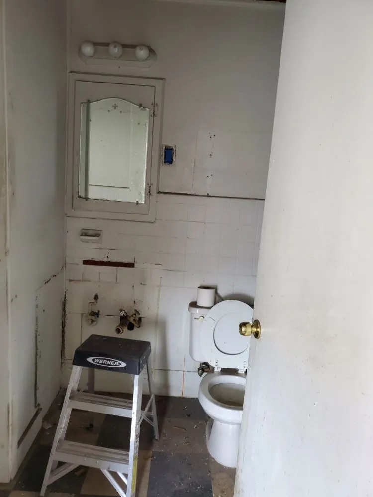 Slide of 1st NH Roofing