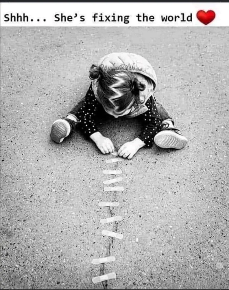 Slide of 1st Place Roofing