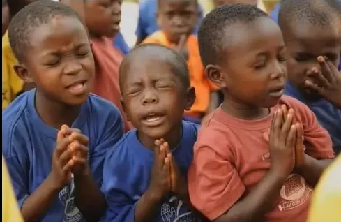 Slide of 1st Place Roofing