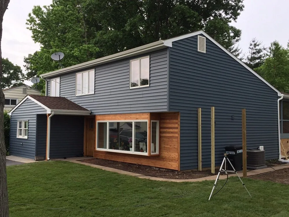 Slide of 1st Quality Exteriors