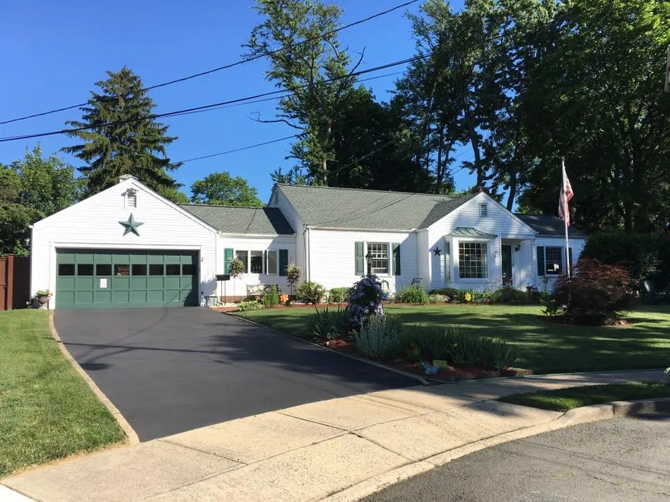 Slide of 1st Quality Exteriors