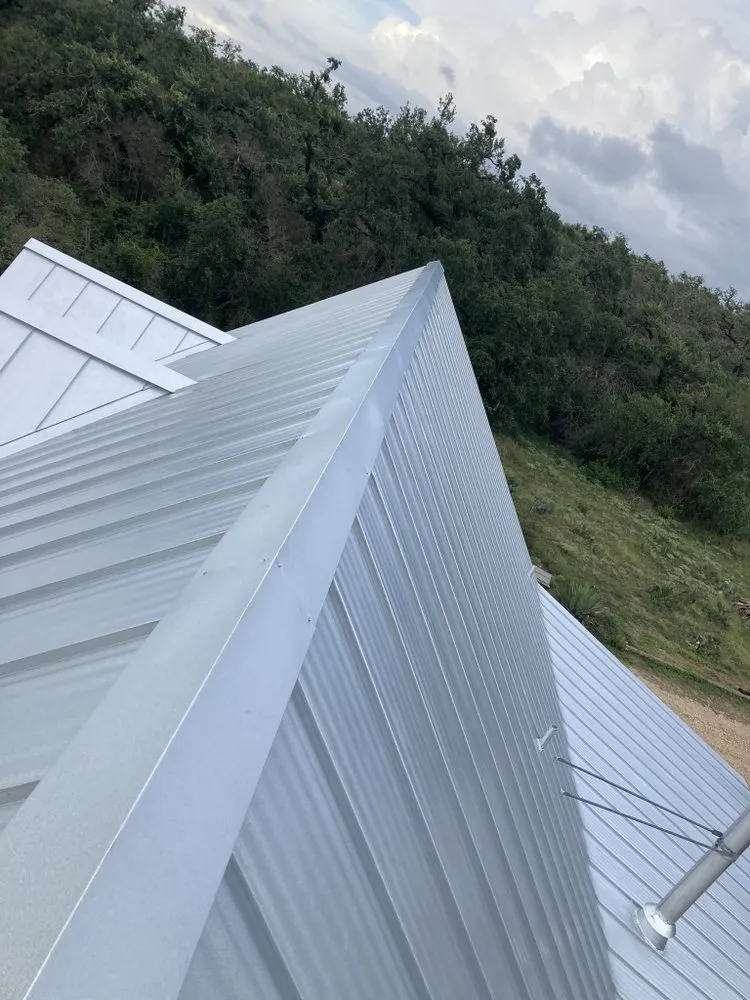 Slide of 2 Beavers Construction & Remodeling