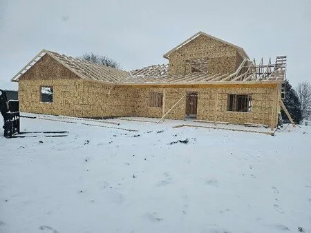 Slide of 2 Brothers Roofing