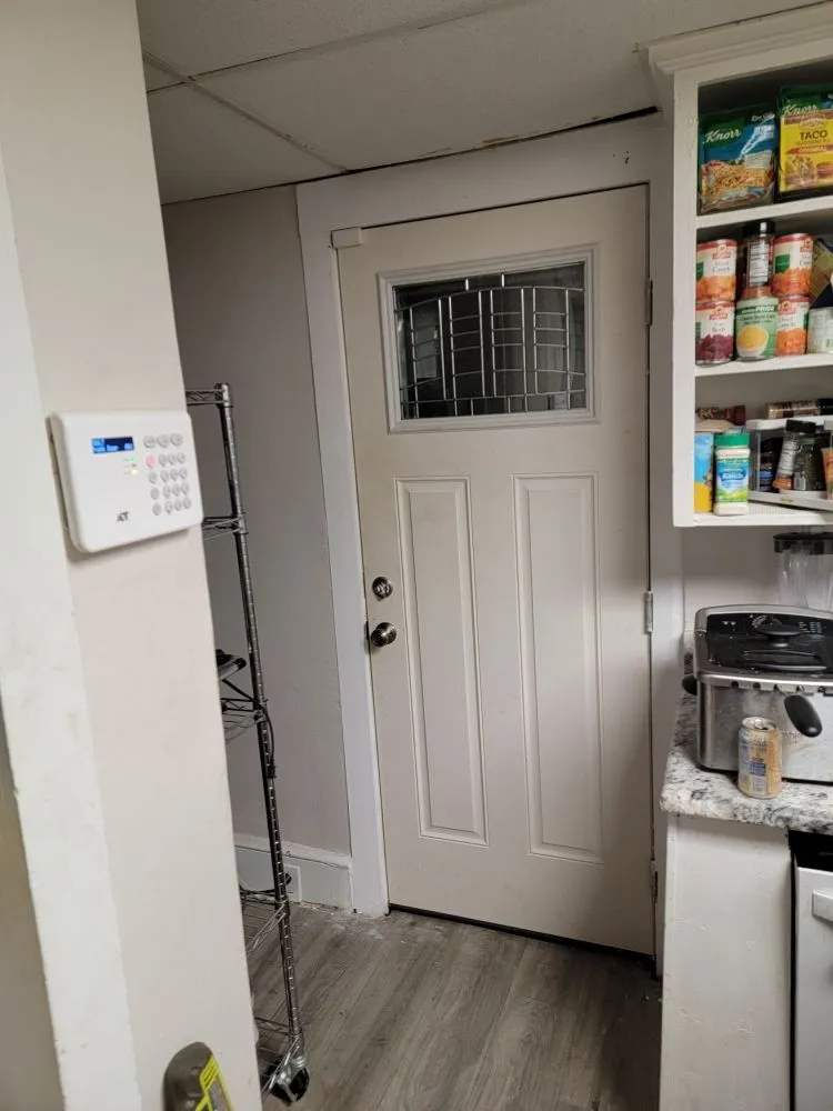 Slide of 2 Cousins Home Repair