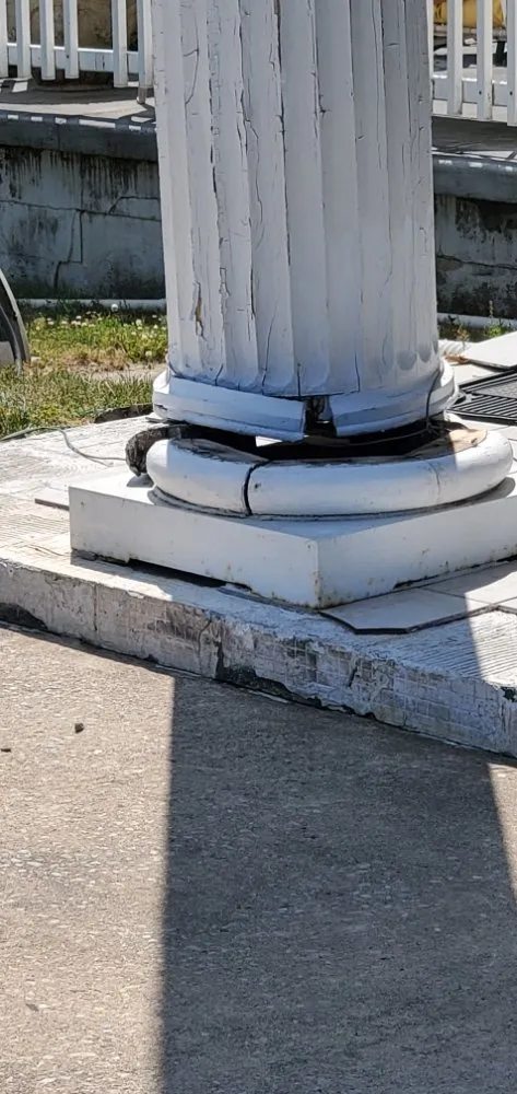 Slide of 2 Cousins Home Repair