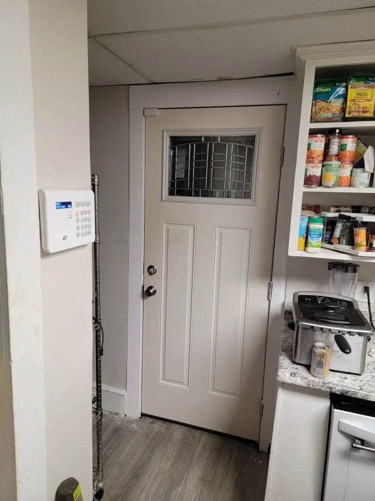 Slide of 2 Cousins Home Repair