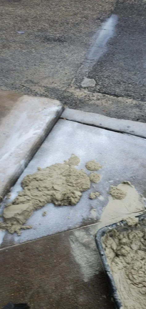 Slide of 2 Cousins Home Repair