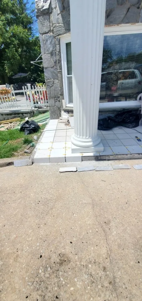 Slide of 2 Cousins Home Repair