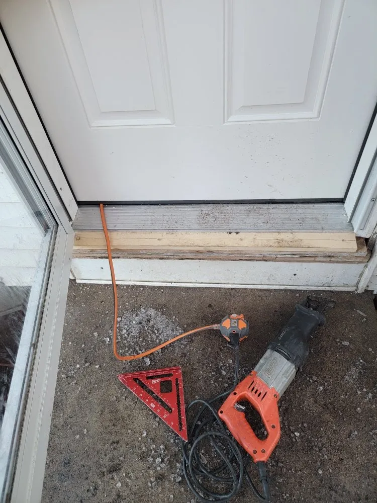 Slide of 2 Cousins Home Repair