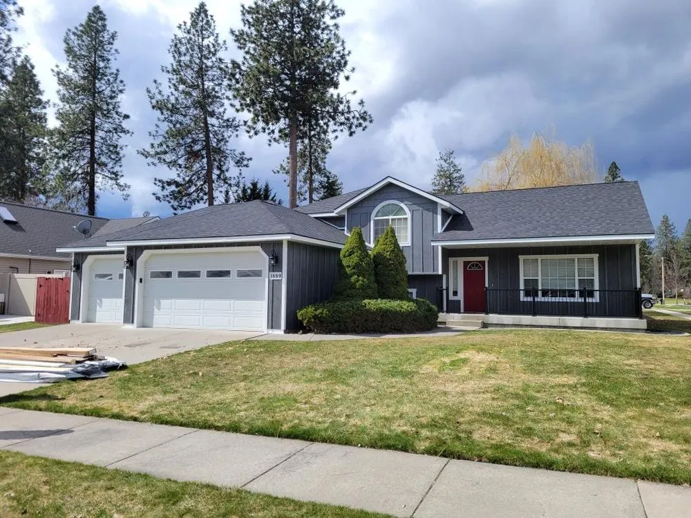 Slide of 20/20 Exteriors