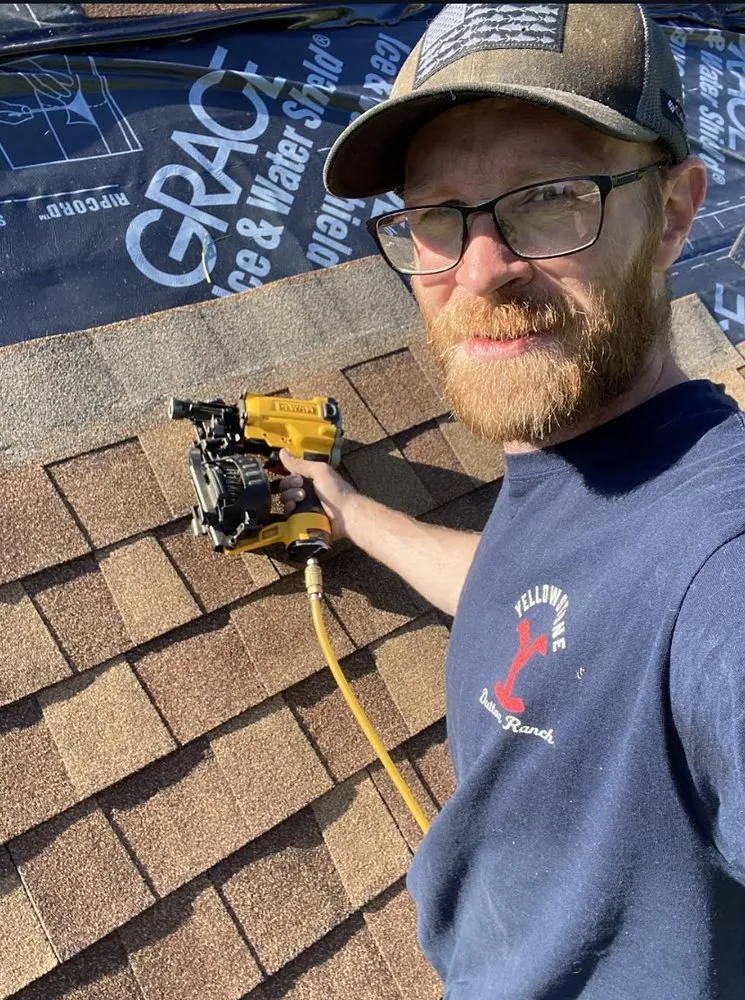 Slide of 207 Roofing