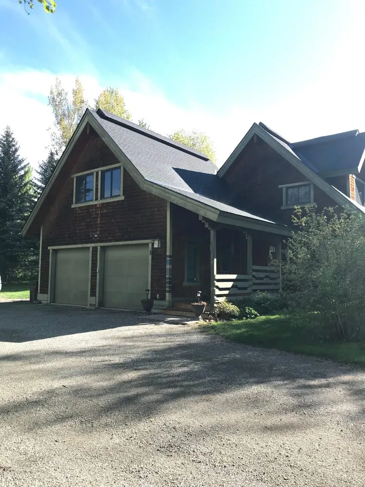 Slide of 208 Roof Repair