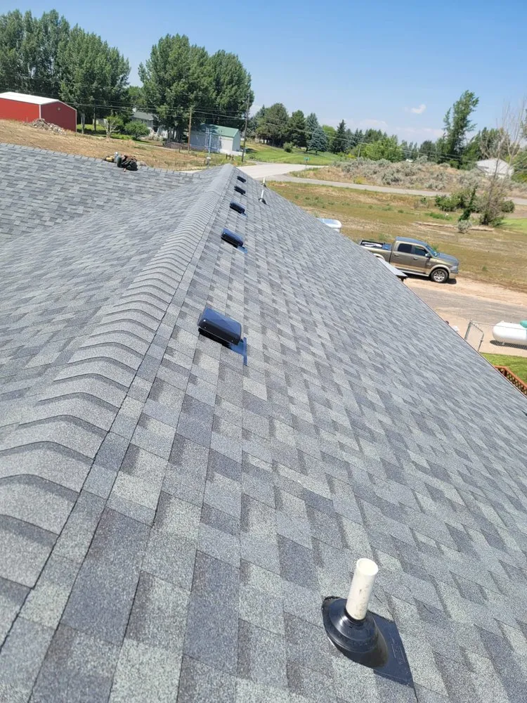 Slide of 208 Roofing
