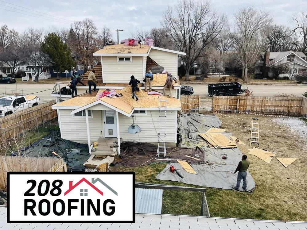 Slide of 208 Roofing