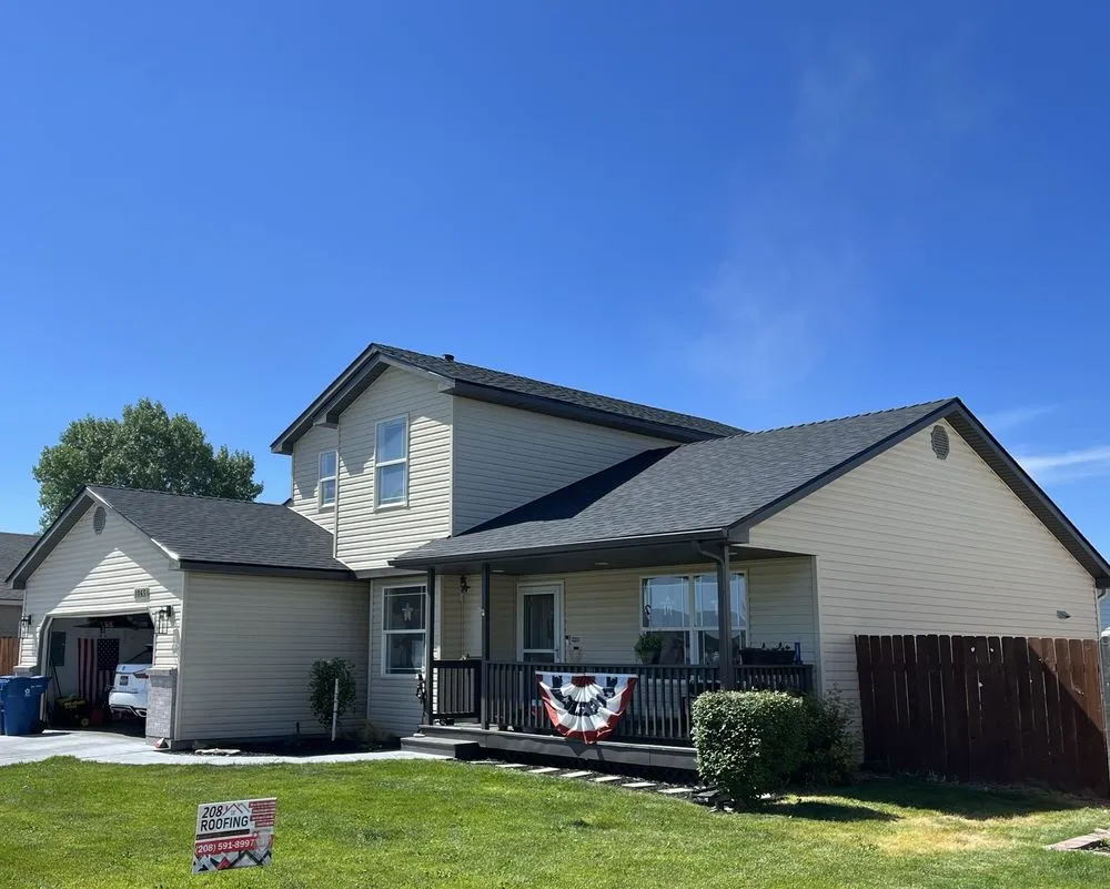 Slide of 208 Roofing