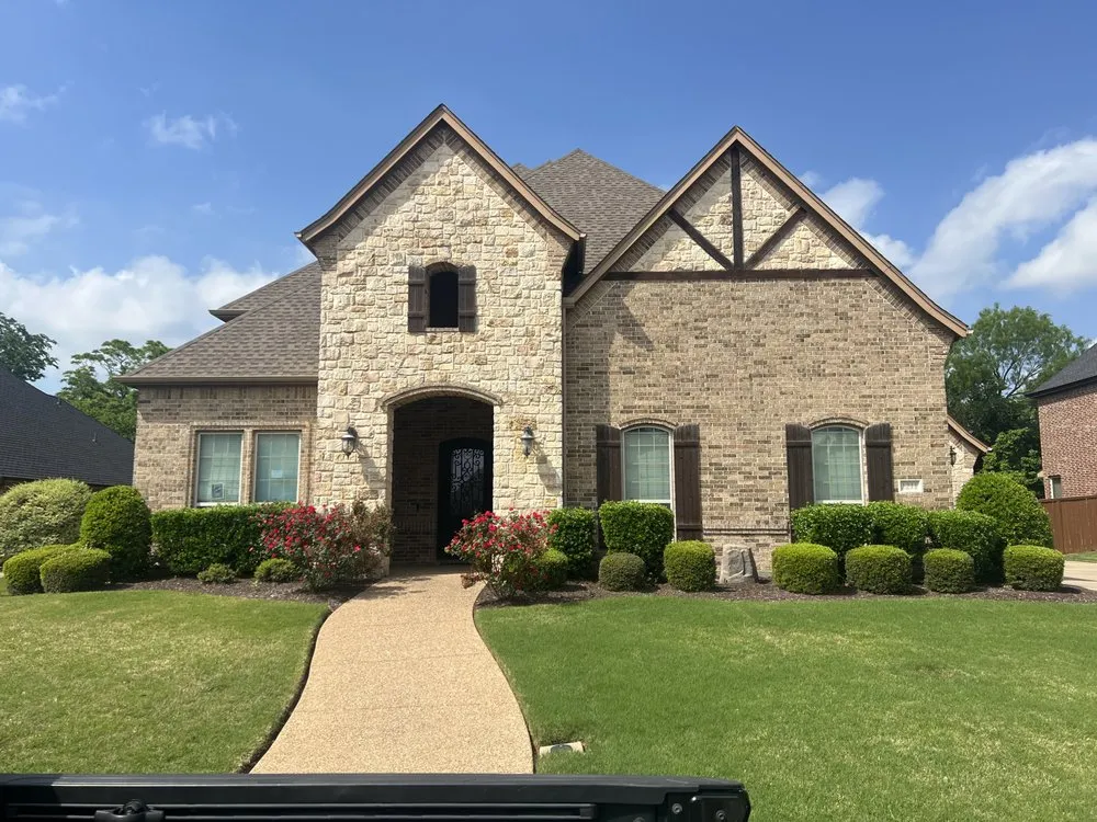 Reliable residential roofing service for fast service across Brock, TX - 220Eight Roofing & Contracting