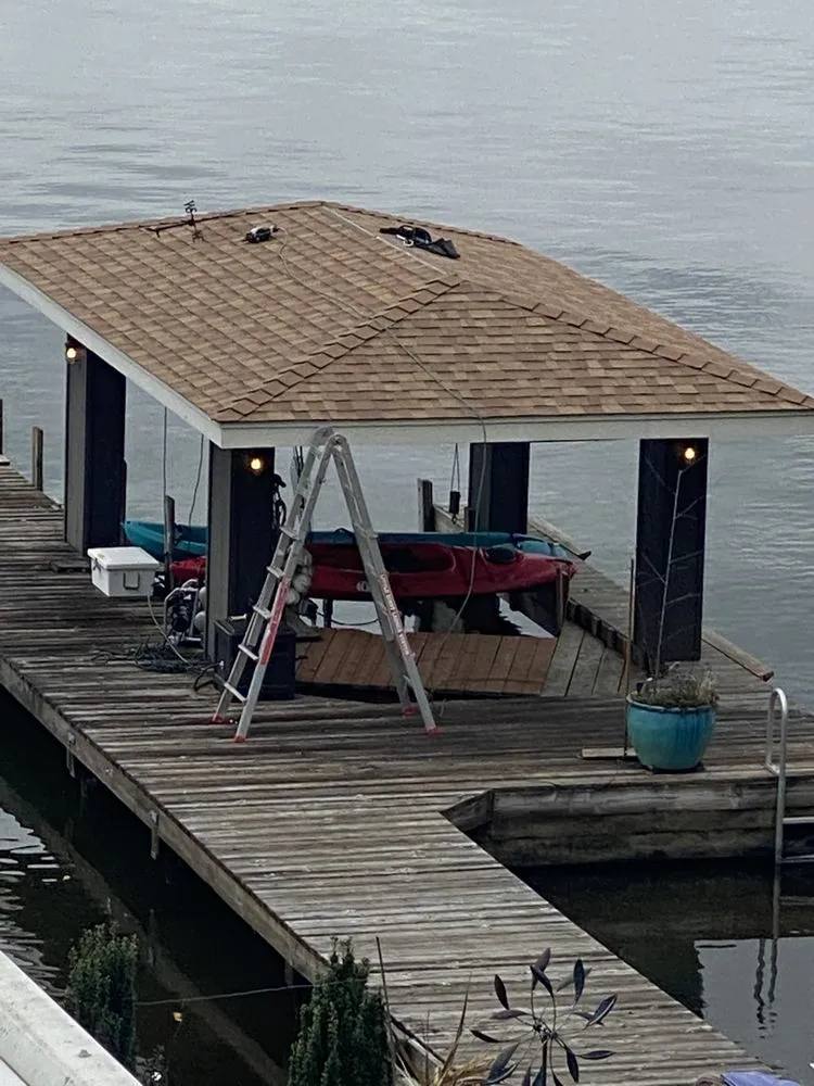 Slide of 24/7 Construction