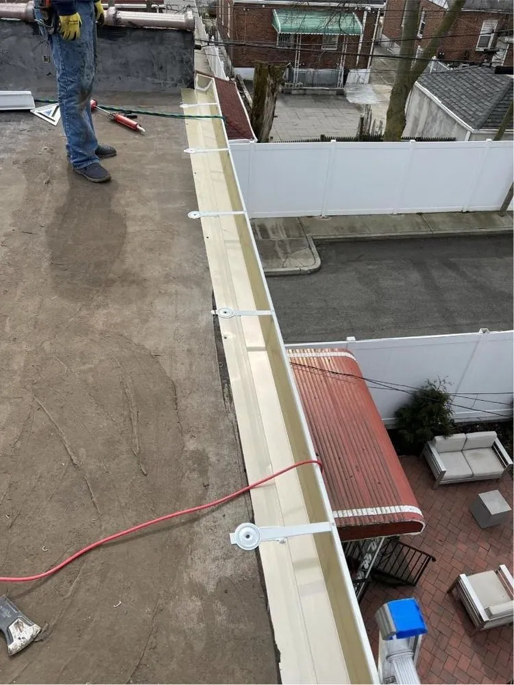 Slide of 2BQ Roofing