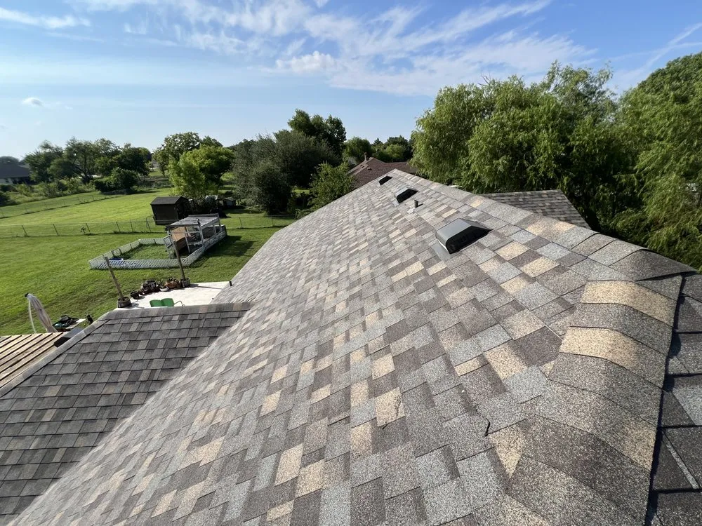 Slide of 2C Roofing & Construction