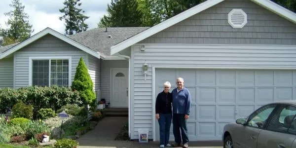 Slide of 2FL Windows & Siding