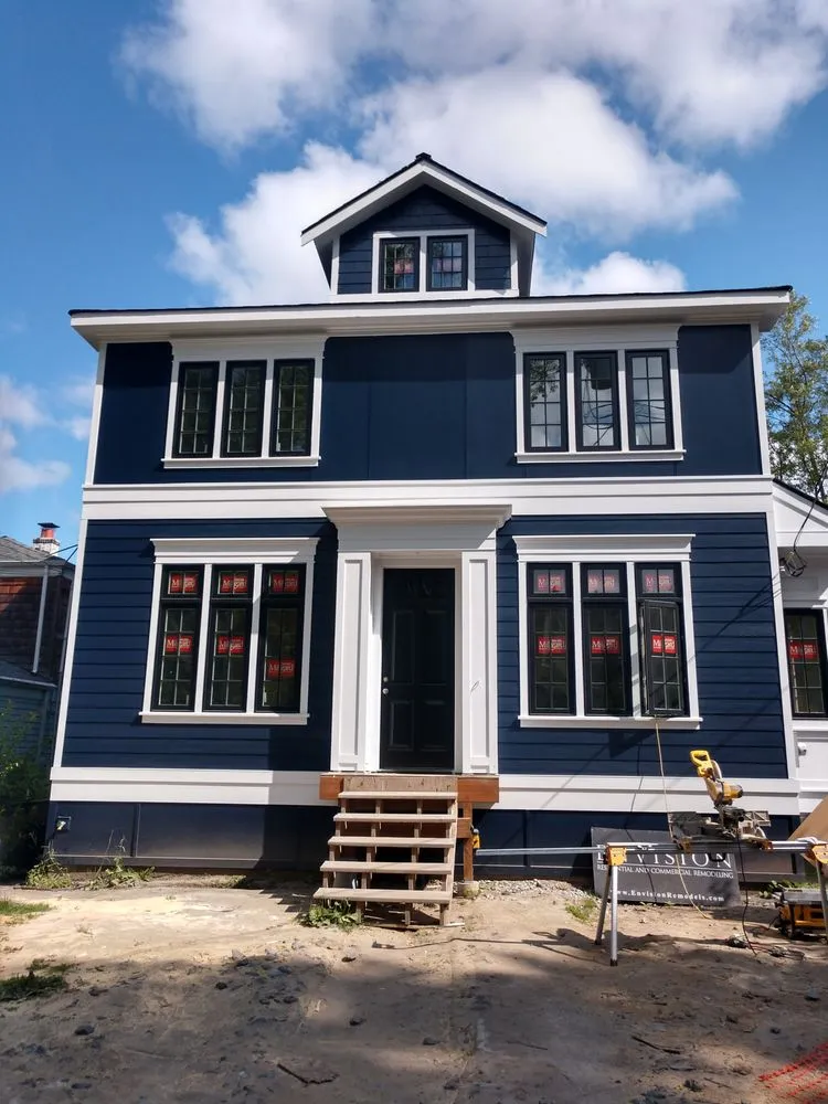 Slide of 2FL Windows & Siding